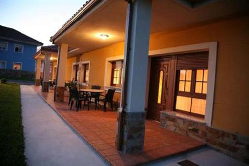 фото отеля Apartamentos Casa Carin