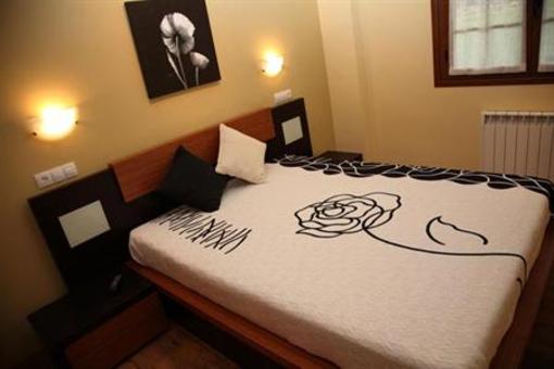 фото отеля Apartamentos Casa Carin