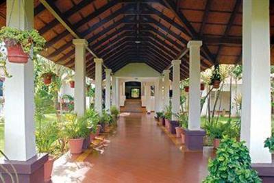 фото отеля Gateway Hotel KM Road Chikmagalur