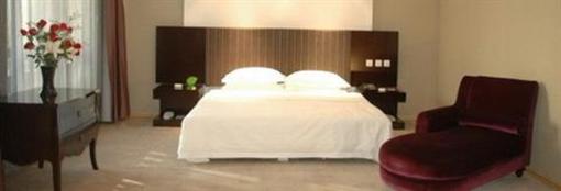фото отеля Lijing Hotel Chifeng