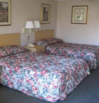 фото отеля Red Carpet Inn Fort Dix