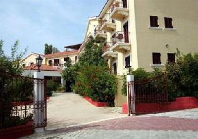 фото отеля Karavados Beach Hotel