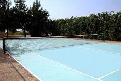 фото отеля Karavados Beach Hotel