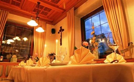 фото отеля Landhotel Krone Deggenhausertal