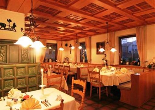 фото отеля Landhotel Krone Deggenhausertal