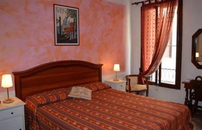 фото отеля Albergo San Samuele