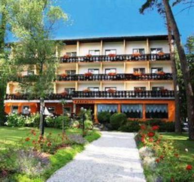 фото отеля Willkommen im Parkhotel