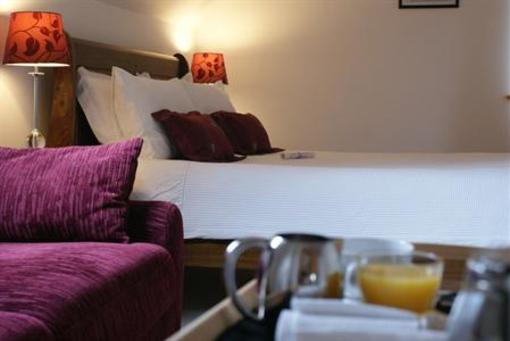 фото отеля Serenity Country Escape Bed & Breakfast Camolin Park