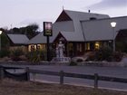 фото отеля Lake Hawea Hotel