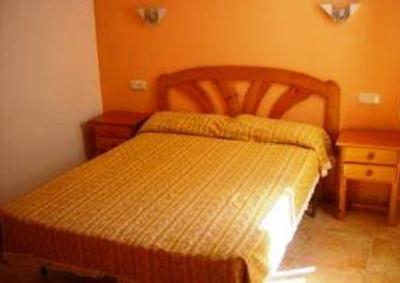 фото отеля Apartamentos Europa Sun Blanes