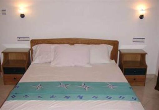 фото отеля Marias Residence Agia Anna (Naxos)