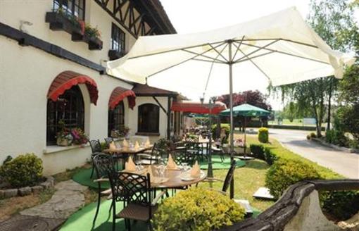 фото отеля Hotel Le Pot D'Etain Holnon