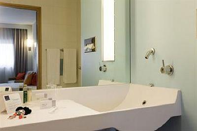 фото отеля Novotel Bologna Fiera