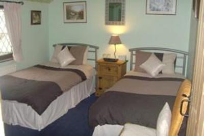 фото отеля Taphall Bed And Breakfast Takeley