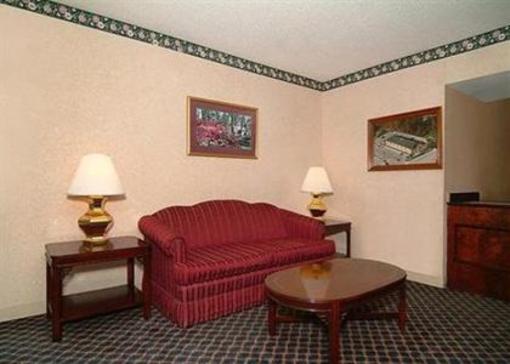 фото отеля Econo Lodge Saint Stephen