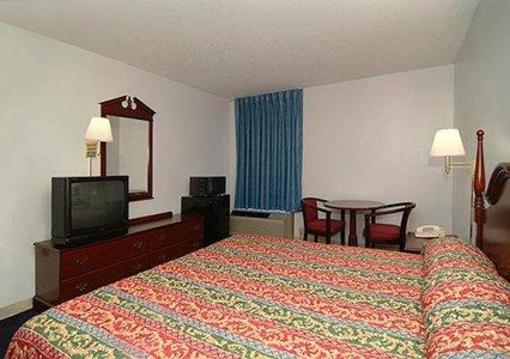 фото отеля Econo Lodge Saint Stephen