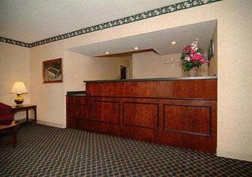 фото отеля Econo Lodge Saint Stephen