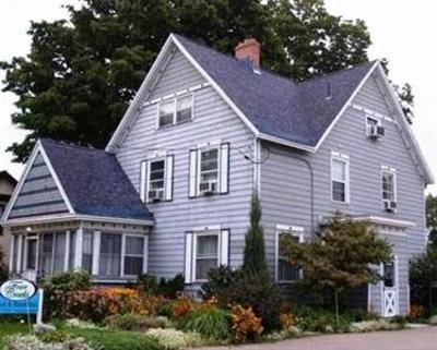 фото отеля Four Creeks Bed & Breakfast