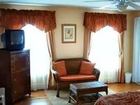 Four Creeks Bed & Breakfast