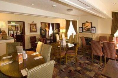 фото отеля Premier Inn Knutsford (Bucklow Hill)