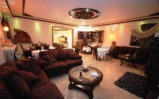 фото отеля Margit Suites Hotel Karpenisi