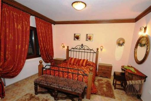 фото отеля Margit Suites Hotel Karpenisi