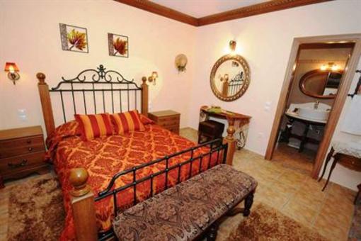 фото отеля Margit Suites Hotel Karpenisi