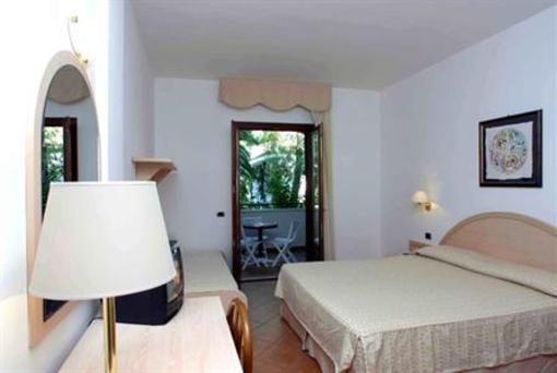 фото отеля Hotel Gabbiano Beach