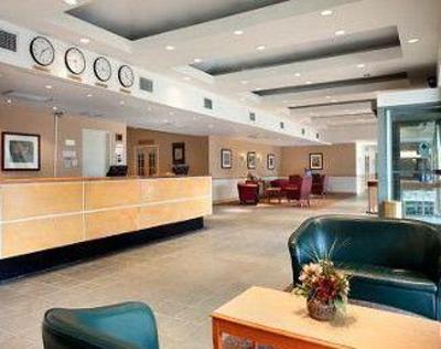 фото отеля Travelodge Hotel and Convention Centre - Ottawa West