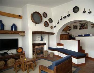 фото отеля Casas De Romaria Hotel Mora (Portugal)