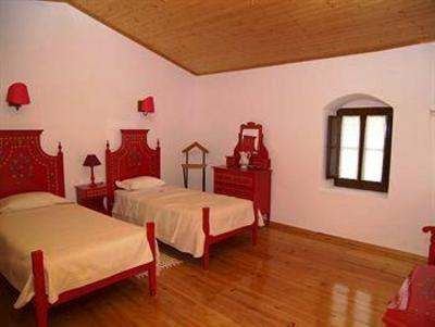 фото отеля Casas De Romaria Hotel Mora (Portugal)