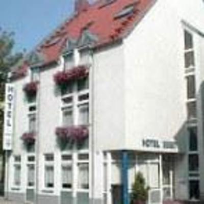 фото отеля Hotel Weinert Garni Neubrandenburg
