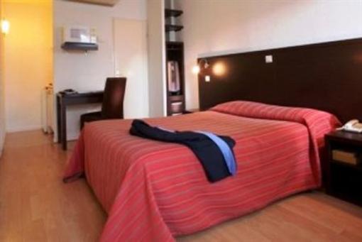 фото отеля Top Motel Istres