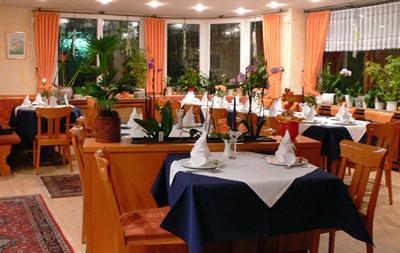 фото отеля Hotel Restaurant Quellenhof Bad Breisig