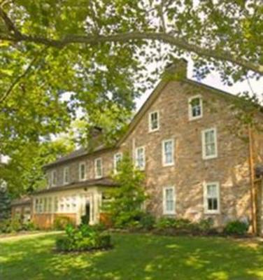 фото отеля Stone House Inn & Spa