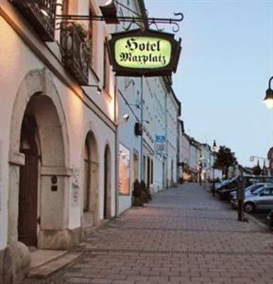фото отеля Hotel am Maxplatz