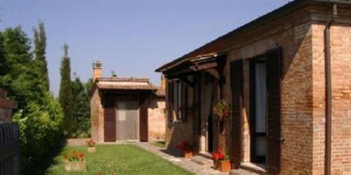 фото отеля Agriturismo Le Due Chiarine