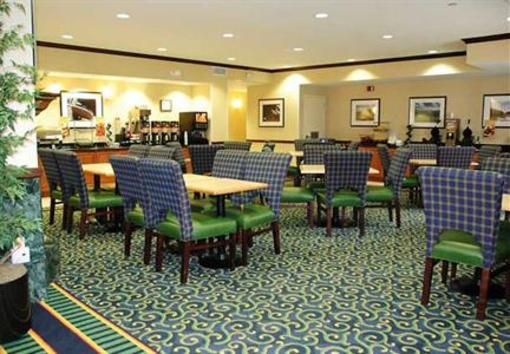 фото отеля SpringHill Suites Pinehurst