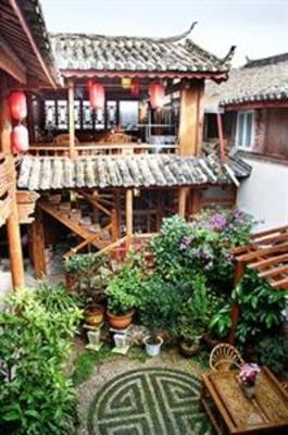 фото отеля Yuanxiang Lijiang Hotel