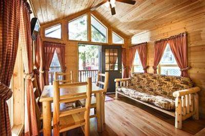 фото отеля Snake River Park KOA and Cabin Village