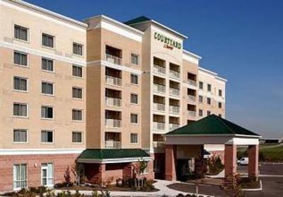 фото отеля Courtyard by Marriott Toronto Markham