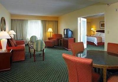 фото отеля Courtyard by Marriott Toronto Markham