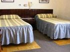 фото отеля Hostal Bari Alcala de Henares