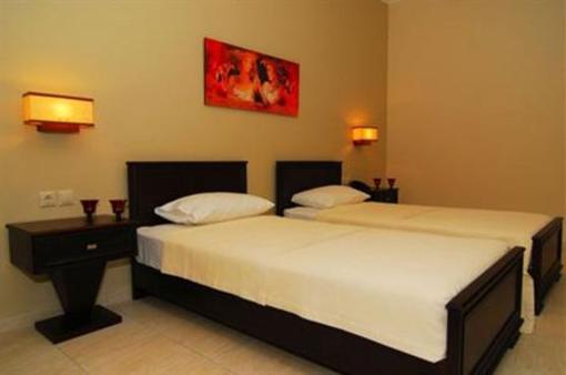 фото отеля Central Hotel Paralia Katerinis