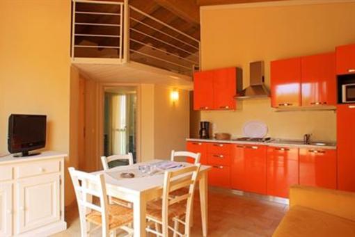 фото отеля Il Ruscello Residence Manerba del Garda