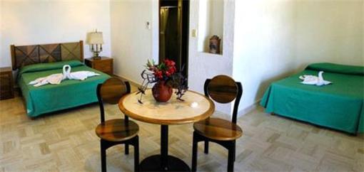 фото отеля Holbox Suites Holbox Island