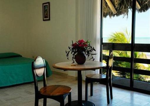 фото отеля Holbox Suites Holbox Island