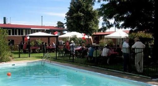 фото отеля Captains Lodge International & VIP Restaurant