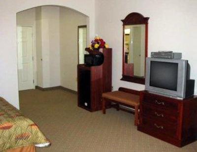 фото отеля BEST WESTERN PLUS Monahans Inn & Suites