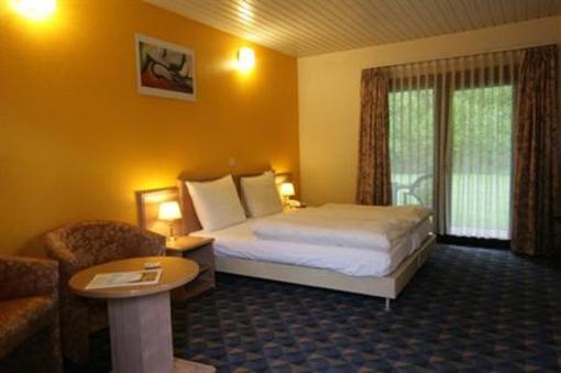 фото отеля Hotel Val De L Our Burg-Reuland